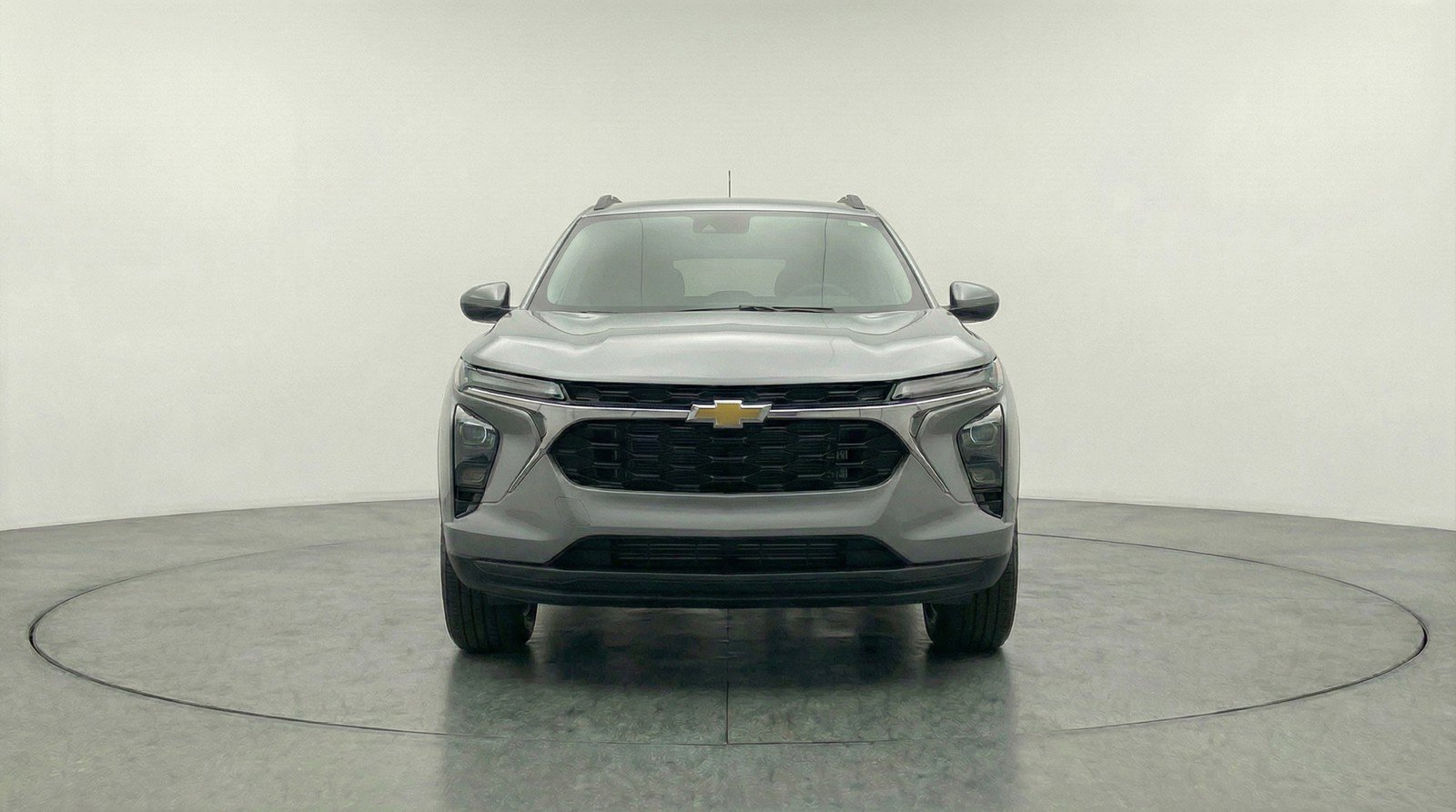 Used 2025 Chevrolet Trax LT w/ LT Convenience Package image 2