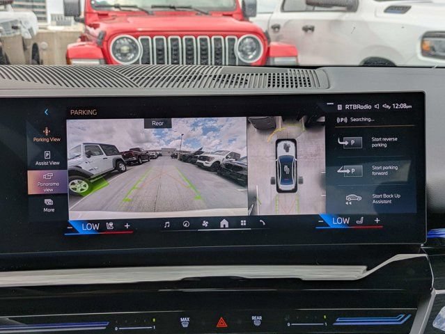 Used 2026 BMW 530i xDrive AWD/4WD image 15