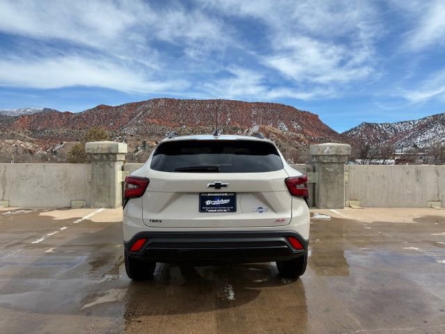New 2026 Chevrolet Trax RS w/ Driver Confidence Package image 7
