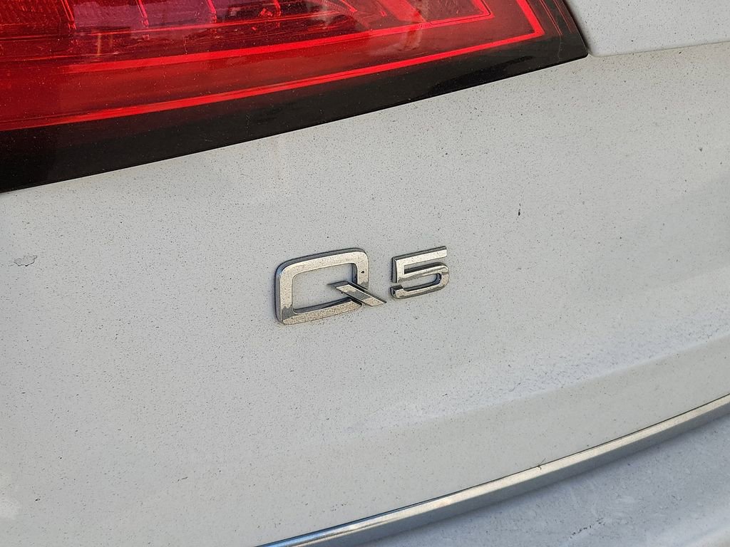 Used 2017 Audi Q5 2.0T Premium image 4