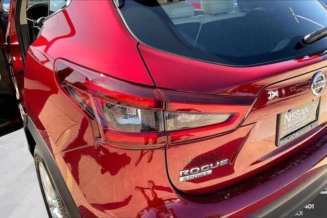 Used 2022 Nissan Rogue Sport S FWD image 22