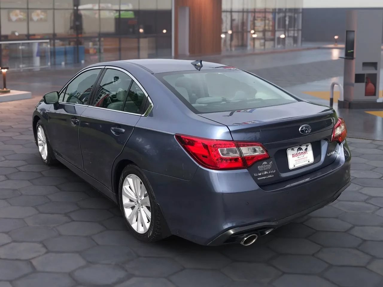 Used 2018 Subaru Legacy 2.5i Limited AWD/4WD image 9