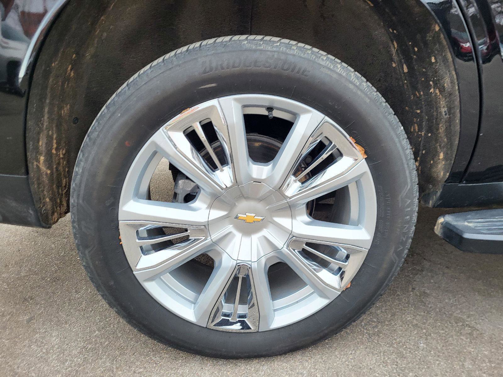 Used 2023 Chevrolet Tahoe High Country w/ Advanced Technology Package image 13