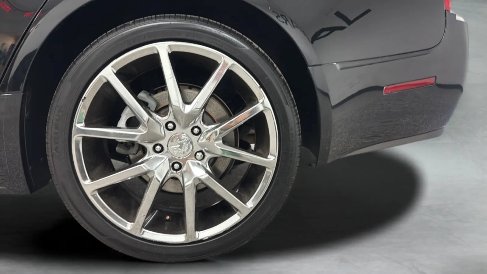 Used 2011 Cadillac CTS Premium AWD/4WD image 34
