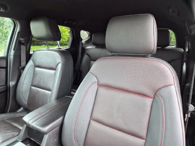Used 2023 Chevrolet Blazer RS w/ Enhanced Convenience Package FWD image 18