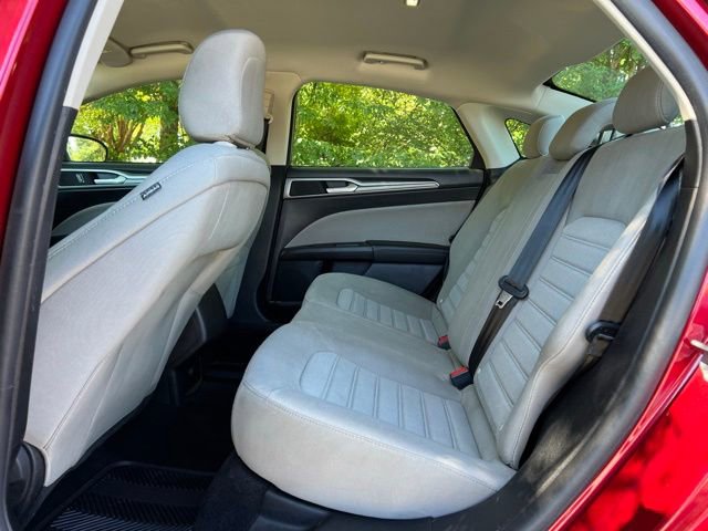Used 2020 Ford Fusion S FWD image 16