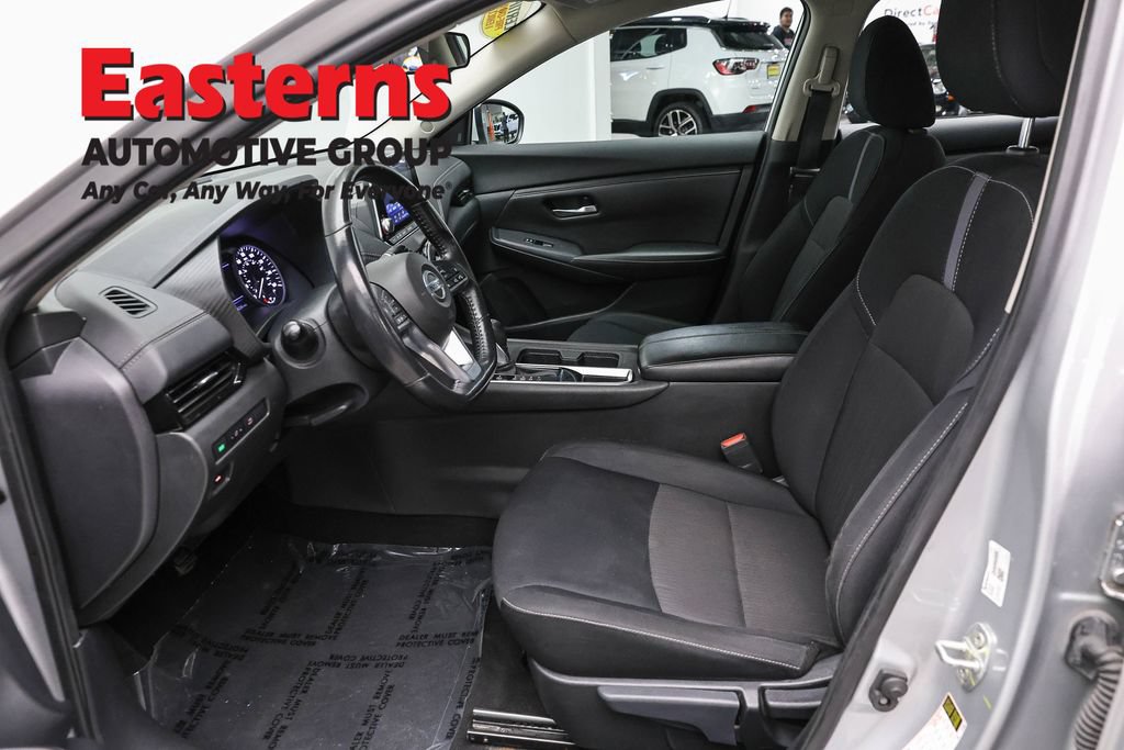 Used 2022 Nissan Sentra SV FWD image 14
