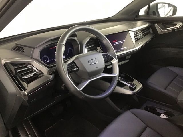 Certified 2024 Audi Q4 e-tron Premium Plus w/ Premium Plus image 8