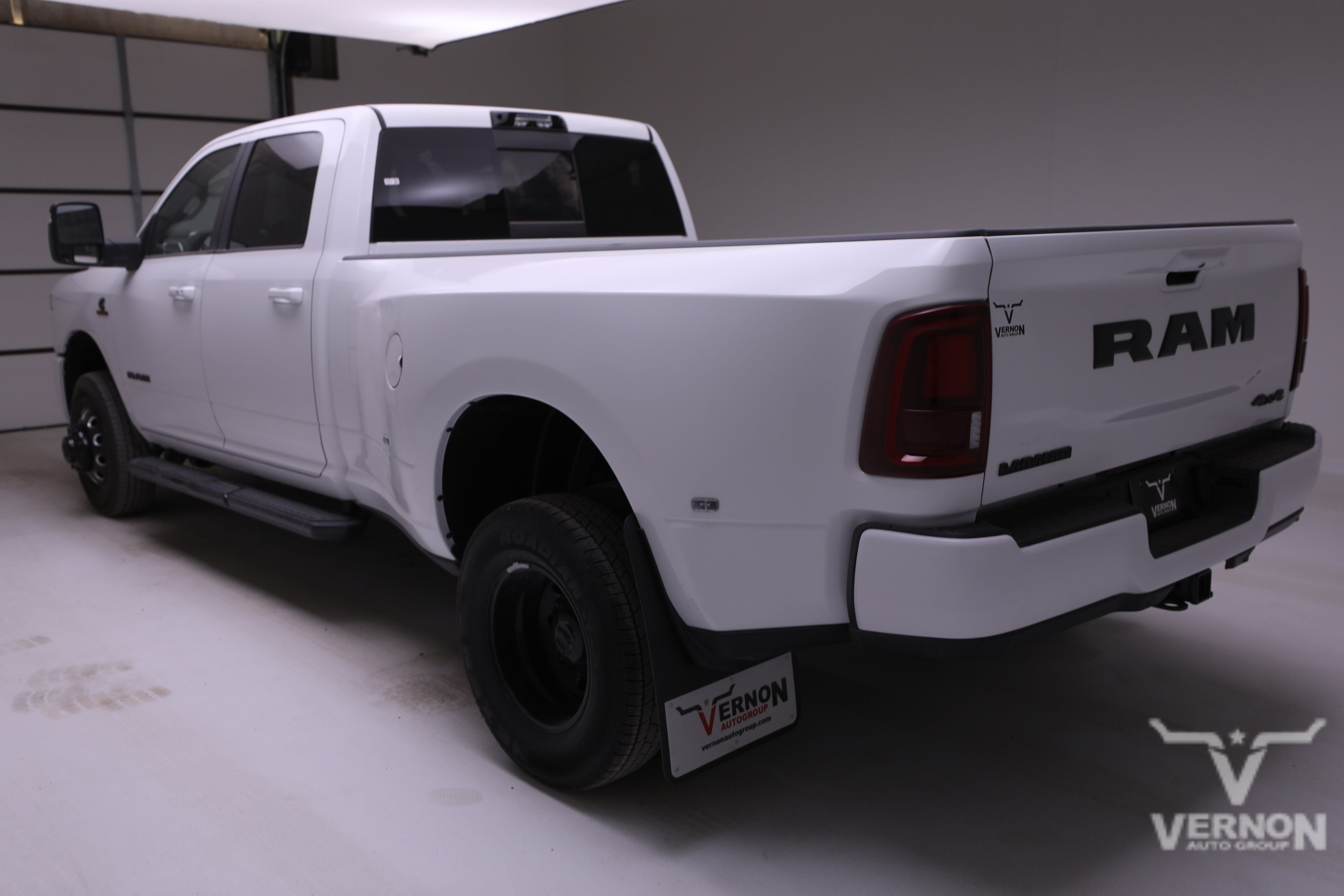 New 2026 RAM 3500 Laramie w/ Night Edition AWD/4WD image 3