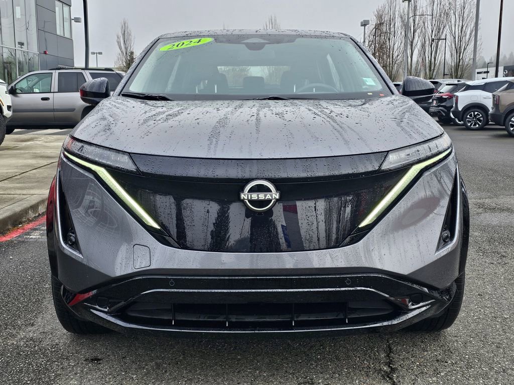 Used 2024 Nissan Ariya AWD image 2