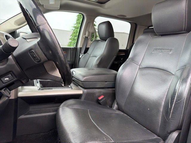 Used 2015 RAM 1500 Laramie w/ Convenience Group image 17