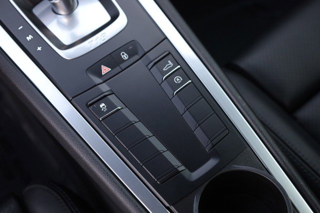 Used 2017 Porsche 718 Cayman S RWD image 40