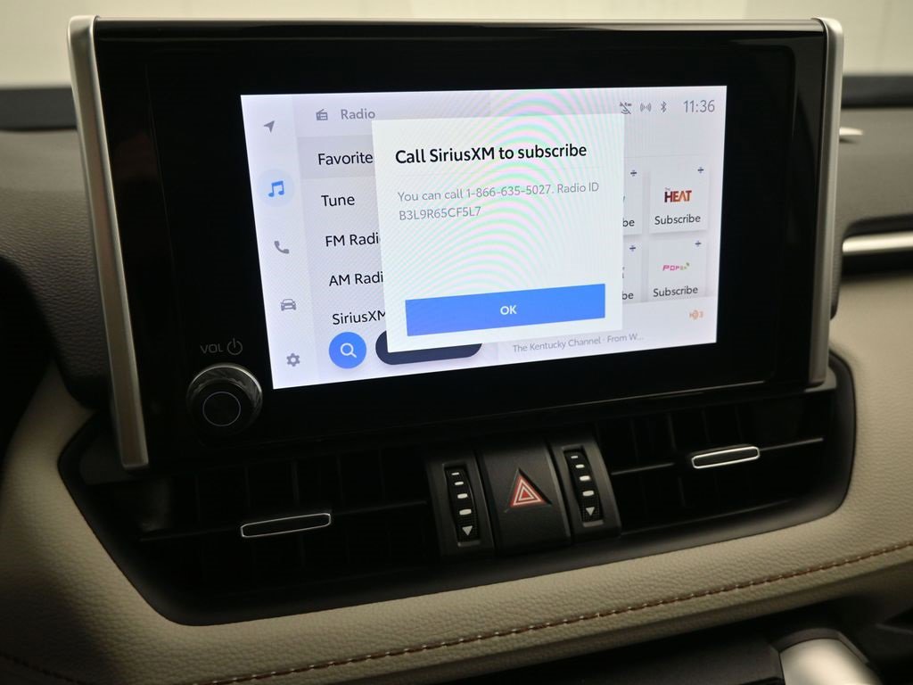 Used 2023 Toyota RAV4 XLE Premium image 18