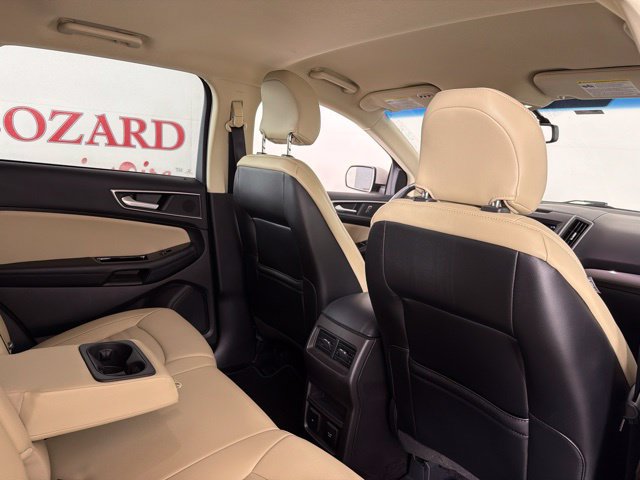 Used 2017 Ford Edge SEL w/ Equipment Group 201A FWD image 39