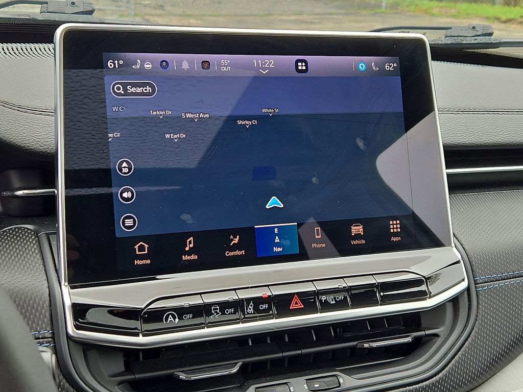 Used 2025 Jeep Compass Limited w/ High Altitude Package image 18