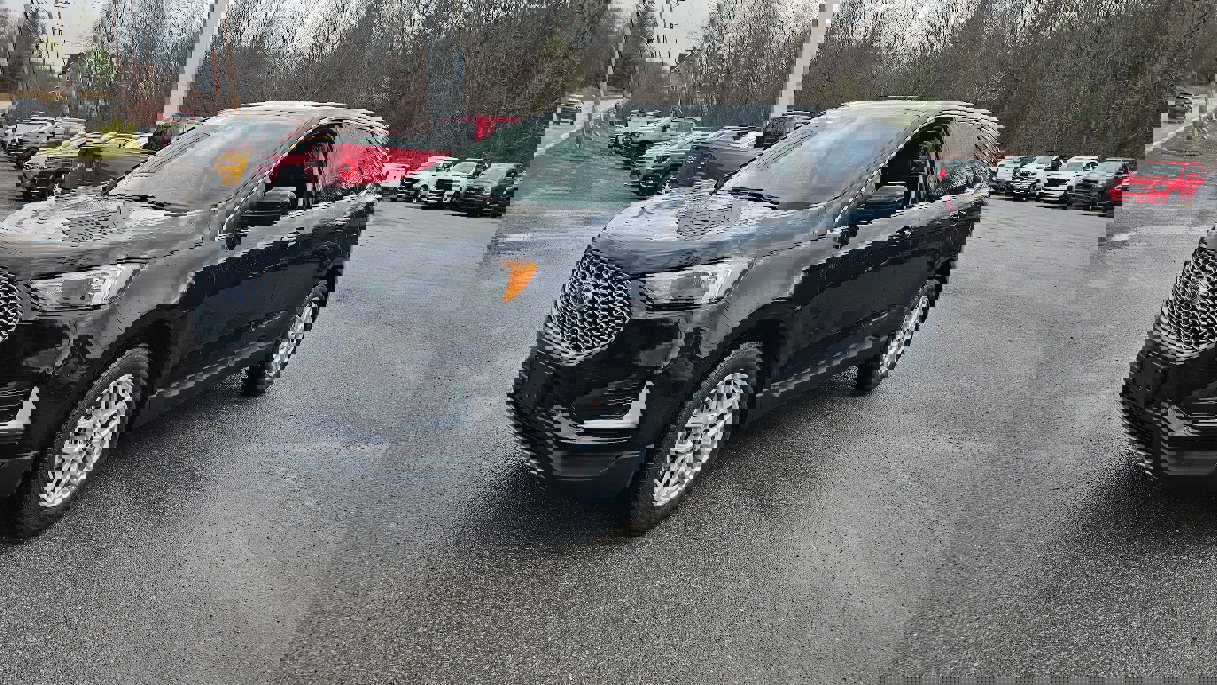 Used 2023 Ford Edge SEL image 2