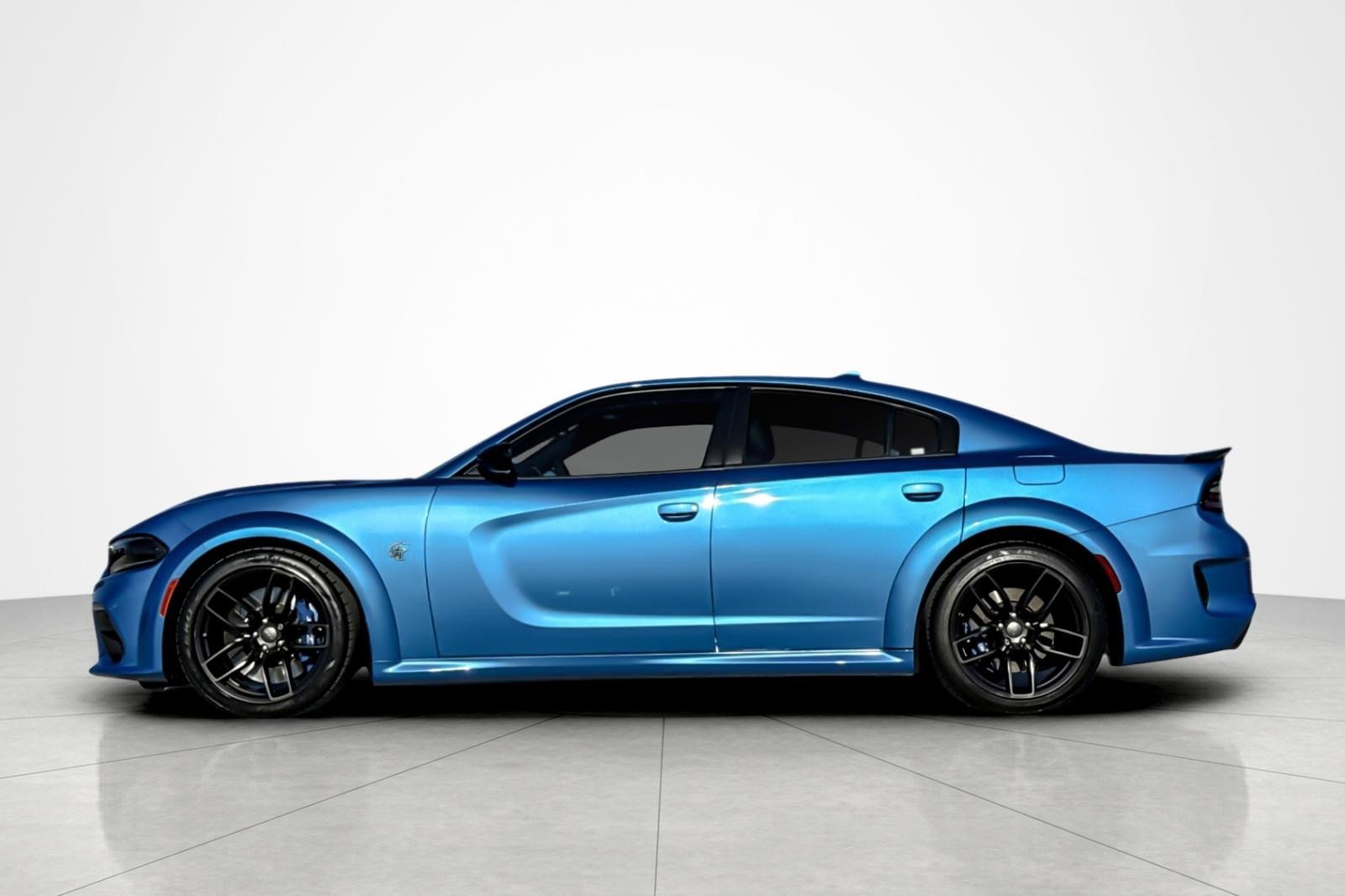 Used 2023 Dodge Charger SRT Hellcat RWD image 2