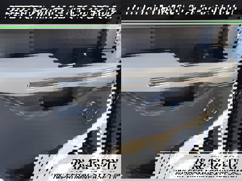 Used 2020 Ford Expedition Max XLT w/ Equipment Group 202A image 16