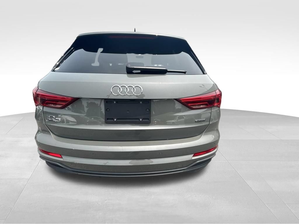 Used 2025 Audi Q3 2.0T Premium AWD/4WD image 5