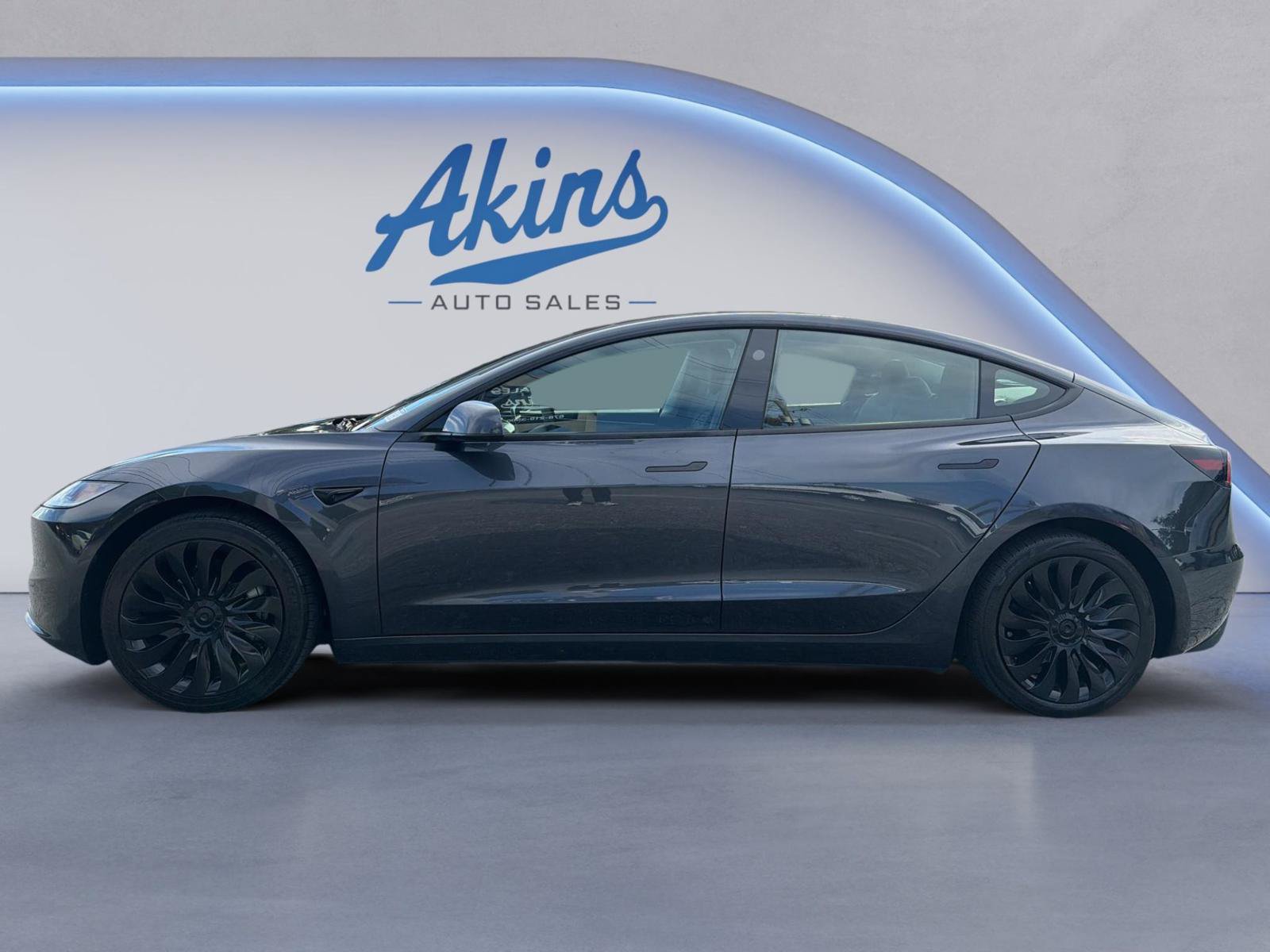 Used 2024 Tesla Model 3 Long Range RWD image 7