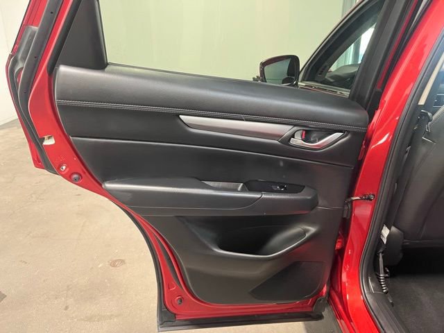 Used 2019 MAZDA CX-5 Touring image 19