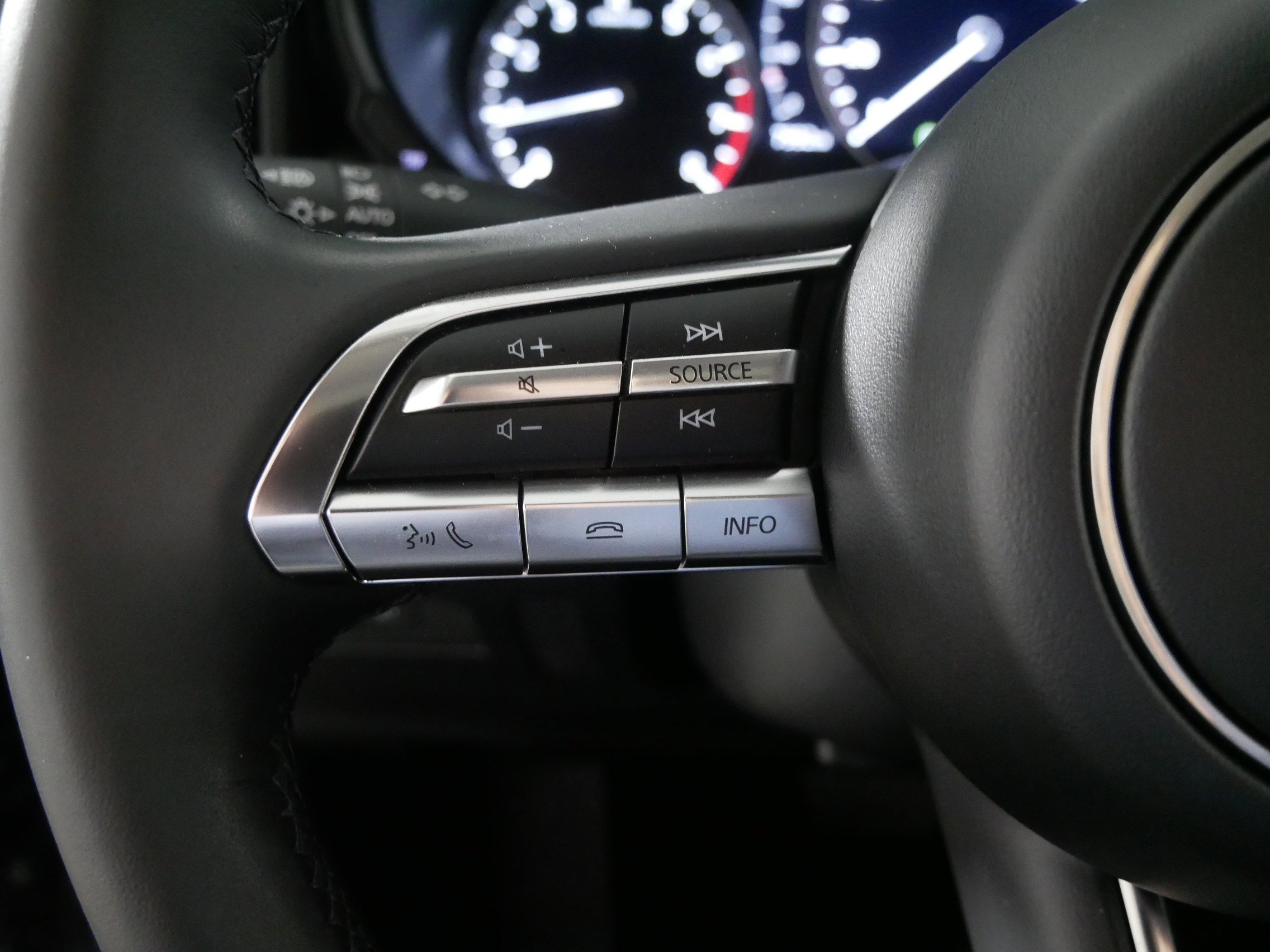 Certified 2025 MAZDA CX-50 AWD 2.5 S w/ Premium Plus Pkg image 27