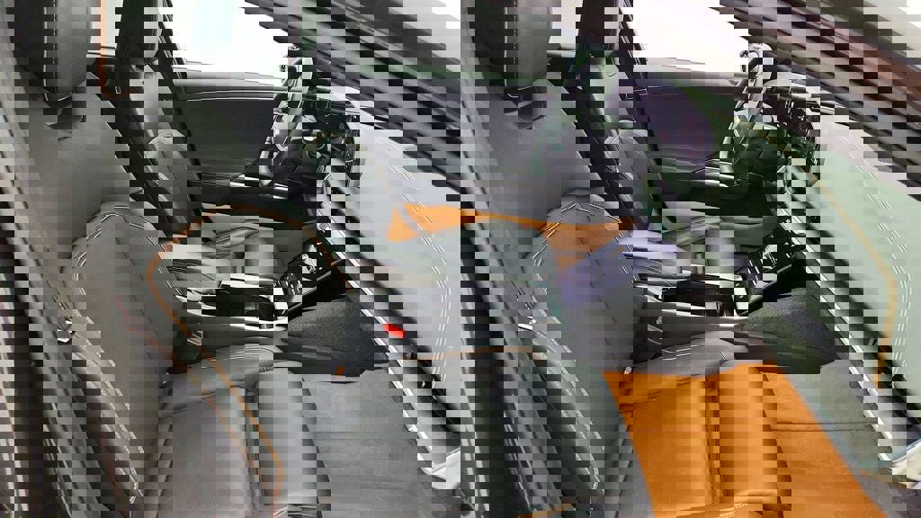 Used 2024 Lucid Air Touring image 24