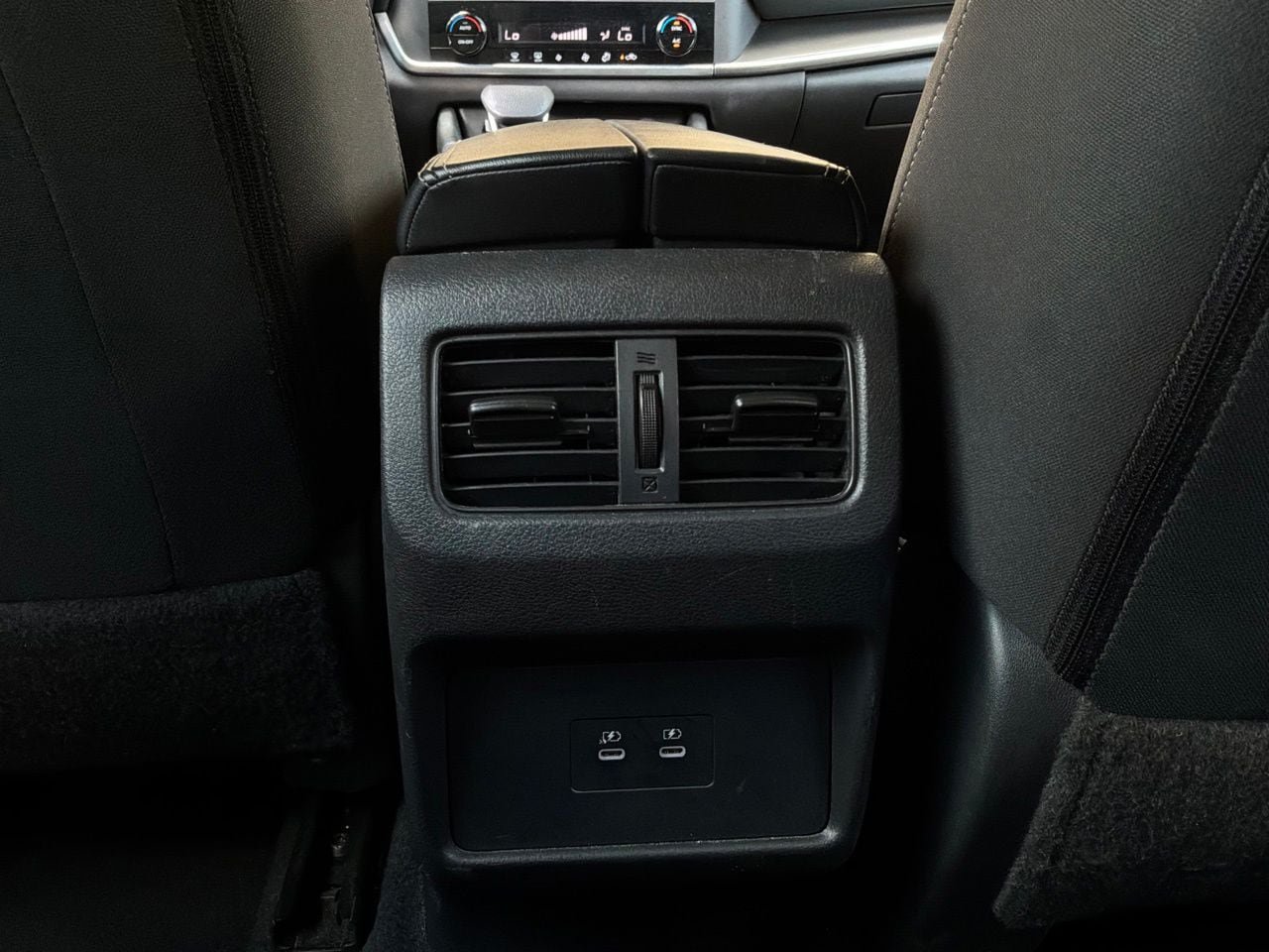 Used 2025 Nissan Rogue SV AWD/4WD image 14