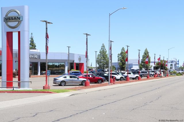 Certified 2026 Nissan Kicks SV w/ Charging Package FWD image 28