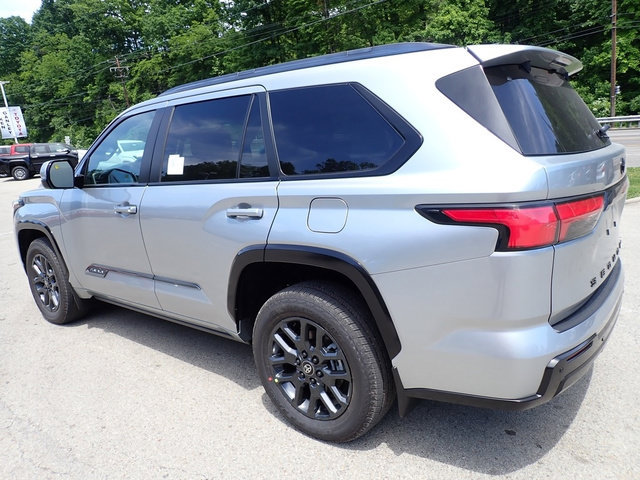 Used 2026 Toyota Sequoia Platinum AWD/4WD image 6