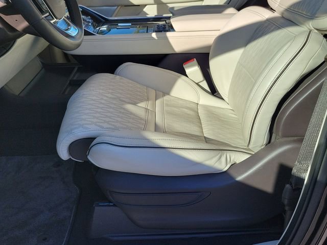 Used 2023 Lincoln Navigator Black Label image 15