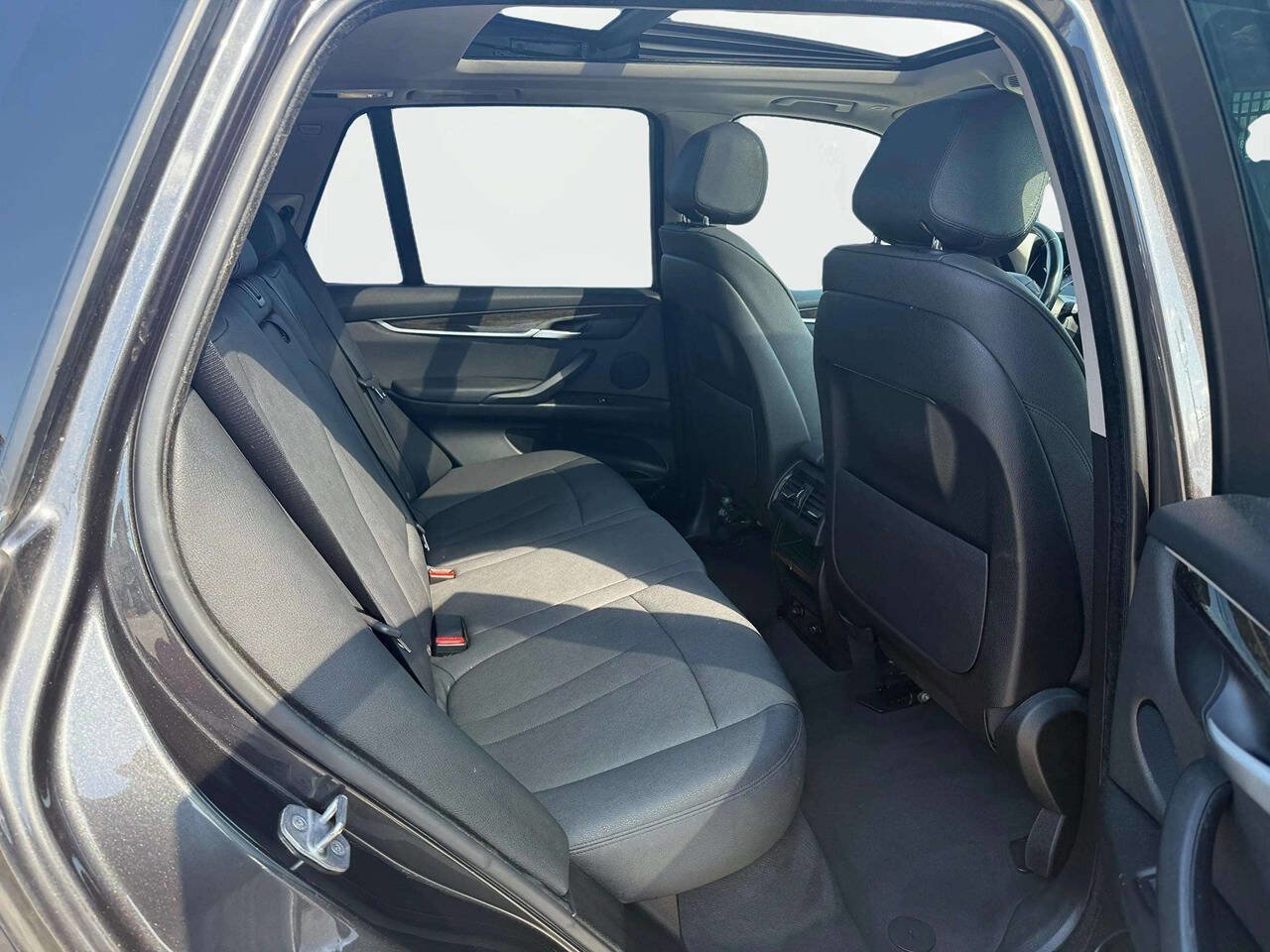 Used 2016 BMW X5 xDrive40e image 14