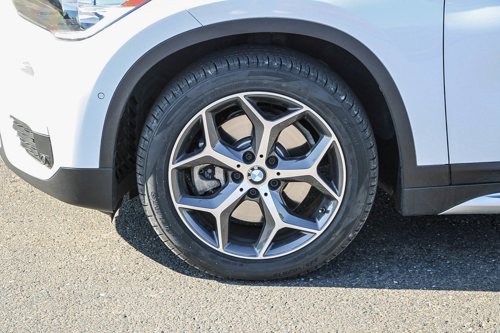 Used 2018 BMW X1 sDrive28i w/ Convenience Package image 9