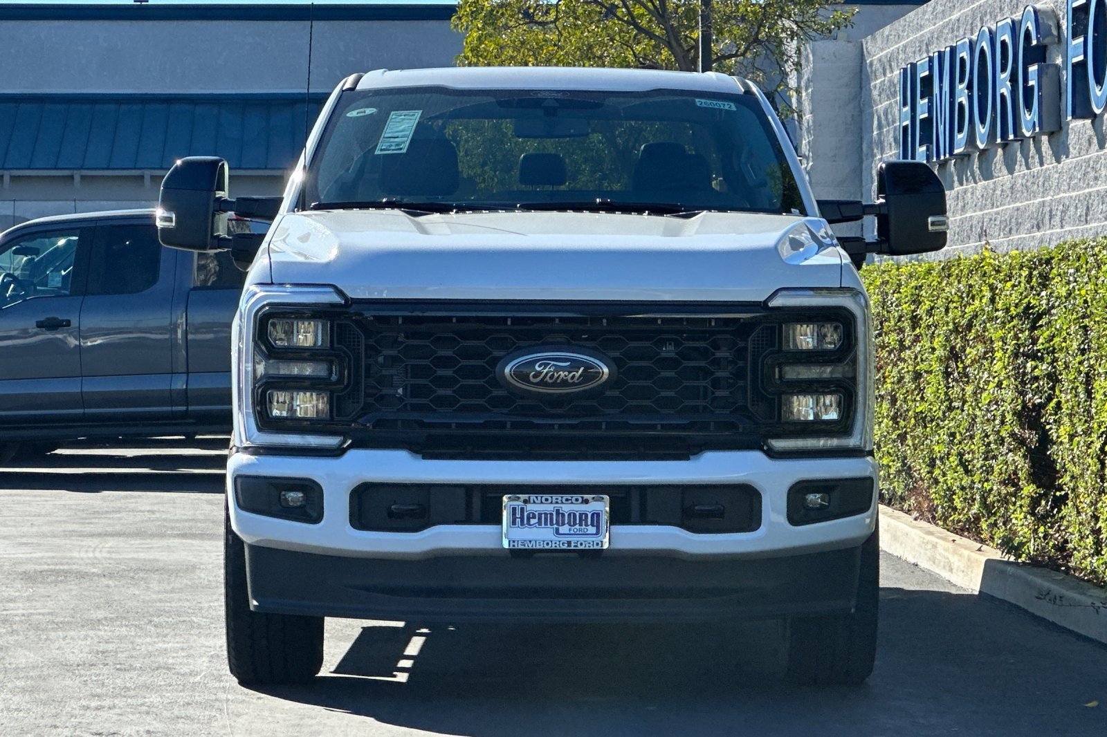 New 2026 Ford F250 Lariat w/ Black Appearance Package image 9