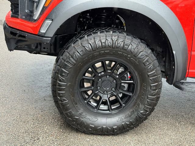 Used 2022 Ford F150 Raptor w/ Equipment Group 801A High AWD/4WD image 4