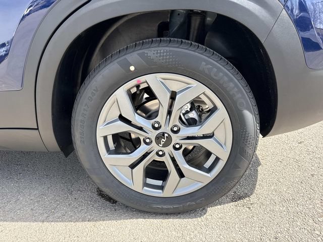 New 2026 Kia Seltos LX FWD image 26