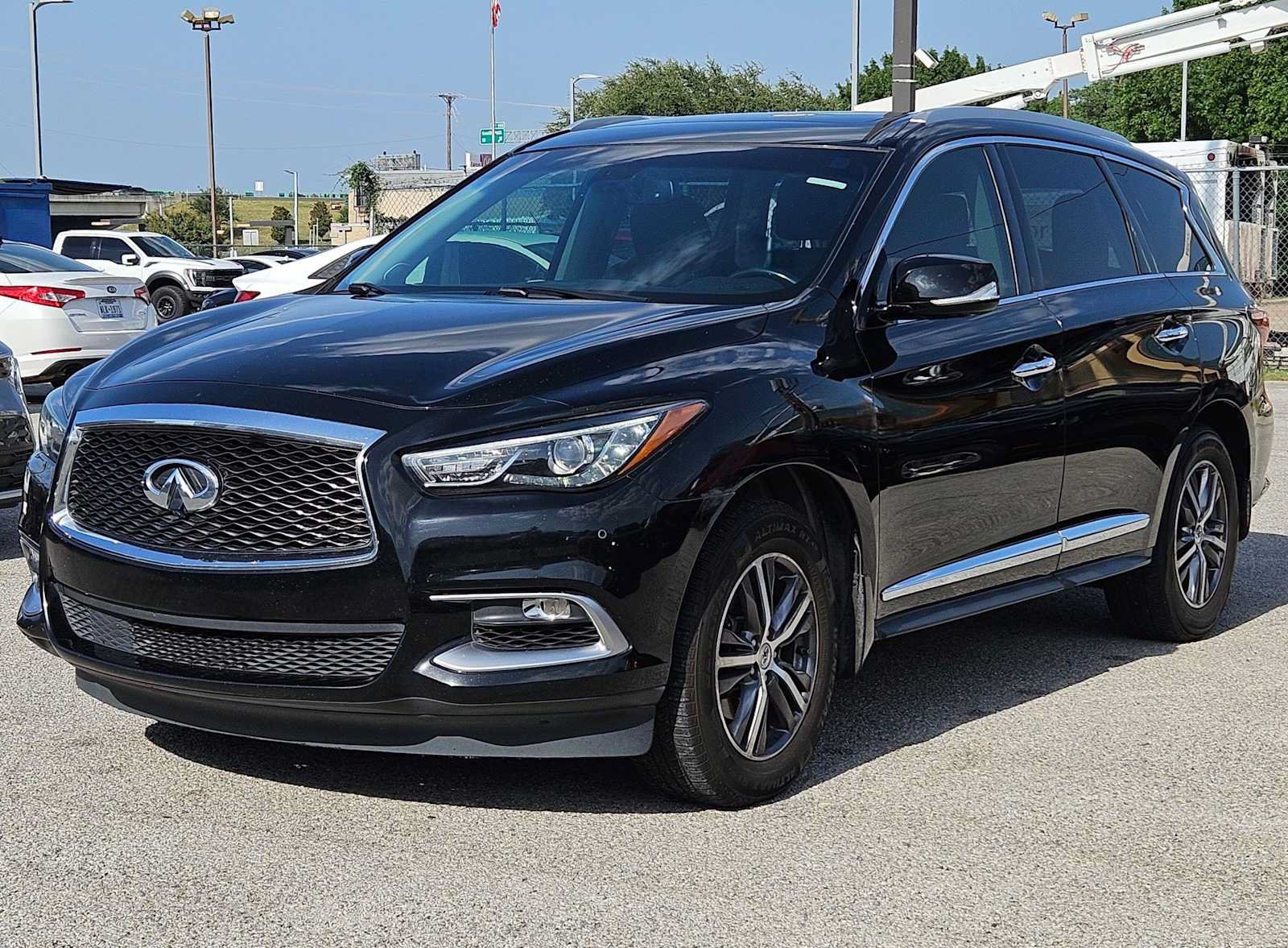 Used 2016 INFINITI QX60 FWD w/ Premium Plus Package image 10