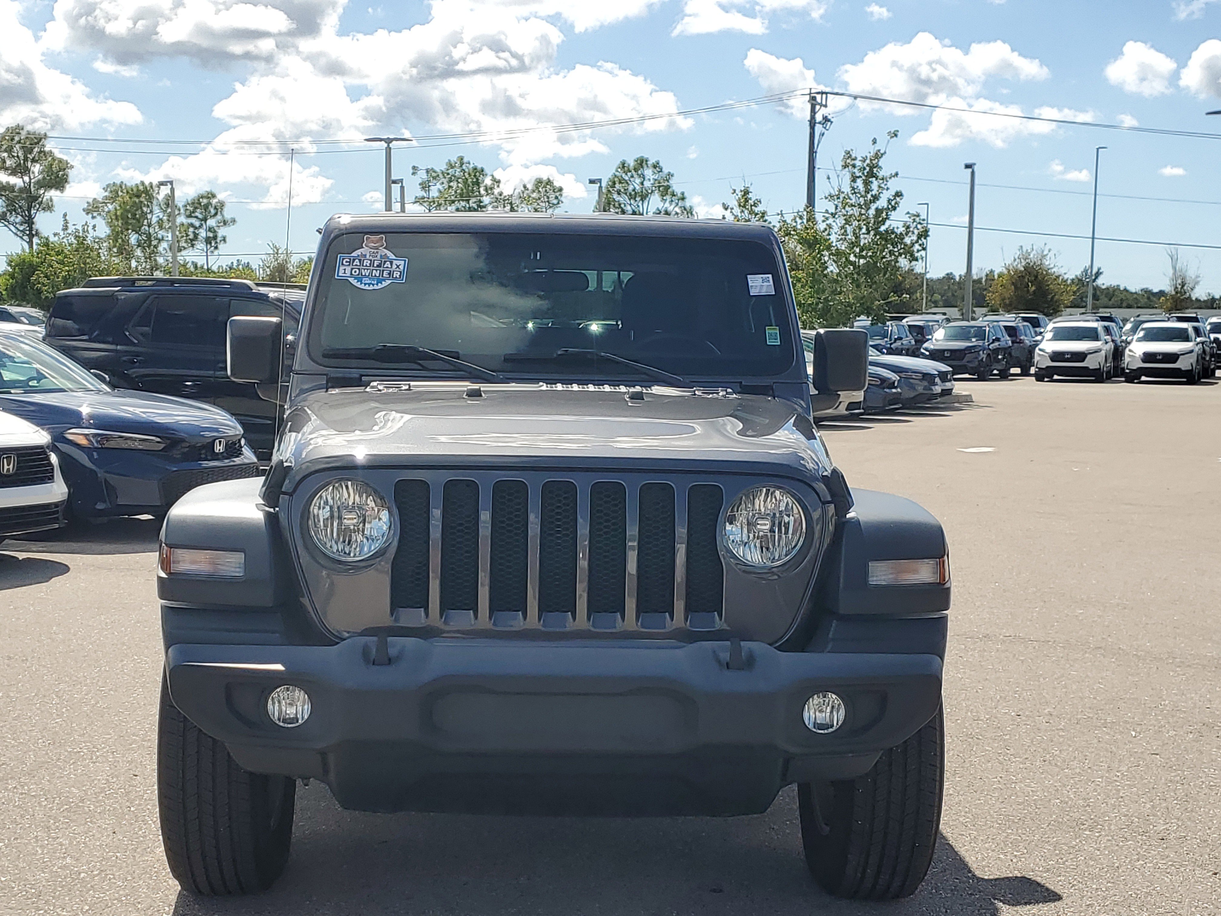 Used 2022 Jeep Wrangler Sport S image 2