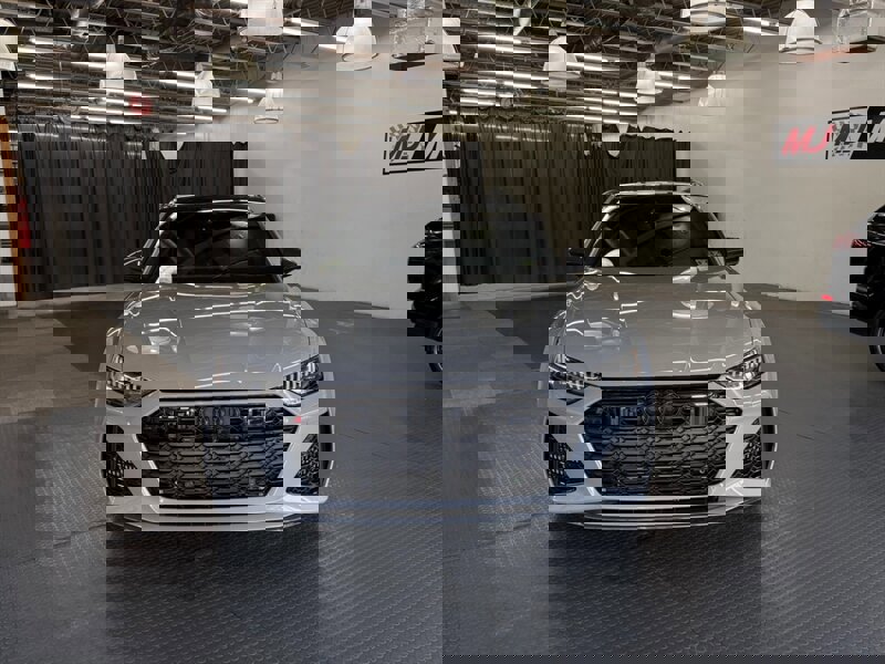 Used 2021 Audi RS 6 image 4