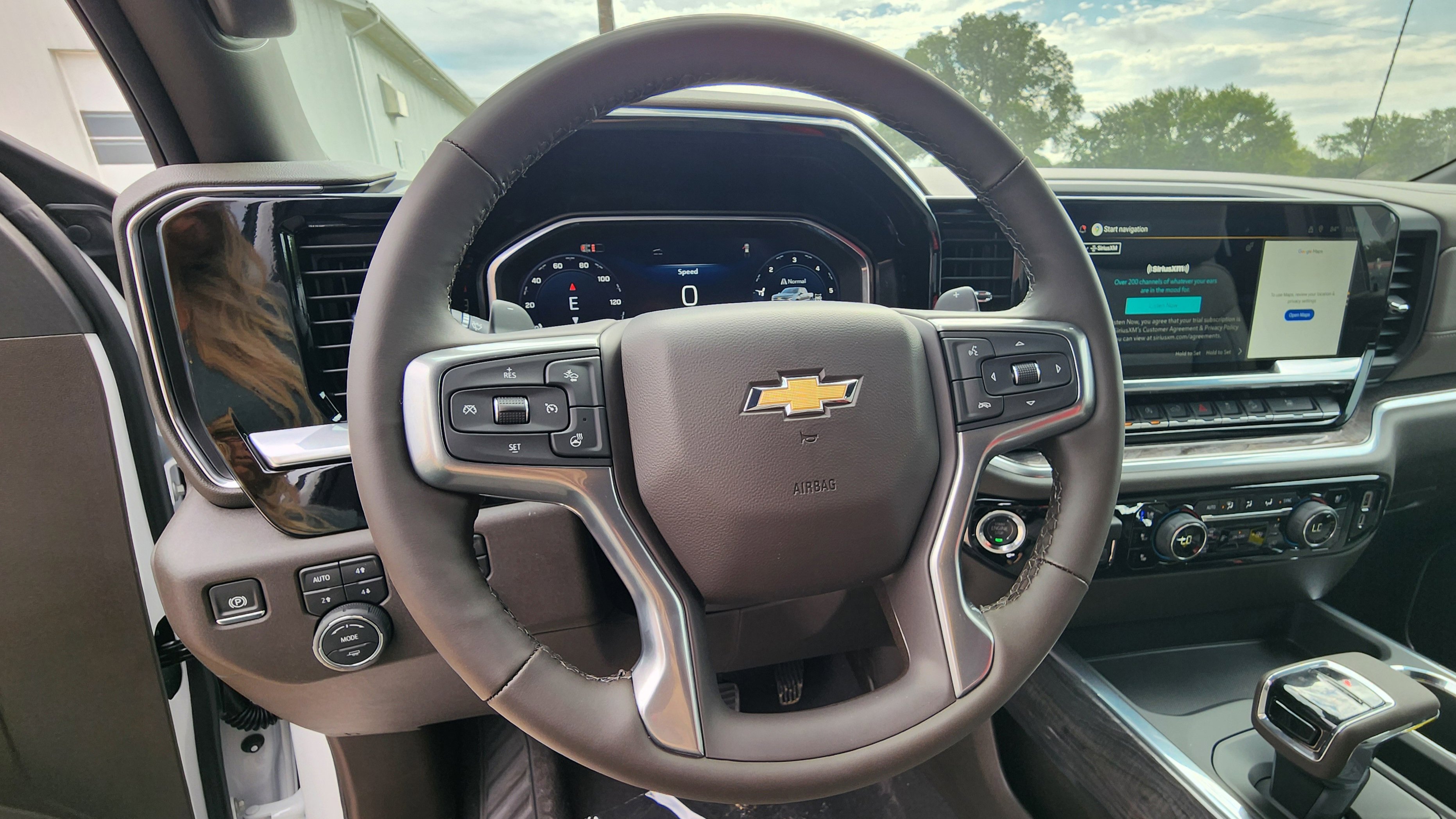 New 2026 Chevrolet Silverado 1500 LTZ w/ Z71 Off-Road Package image 13