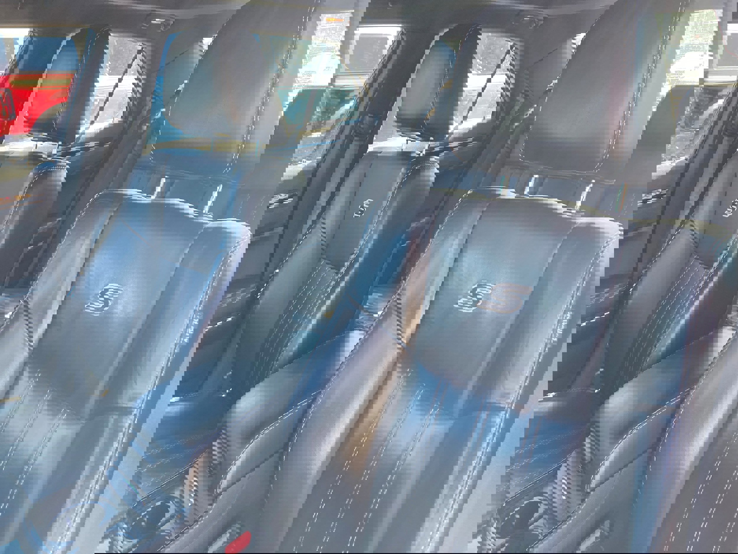 Used 2018 Chrysler 300 S image 7