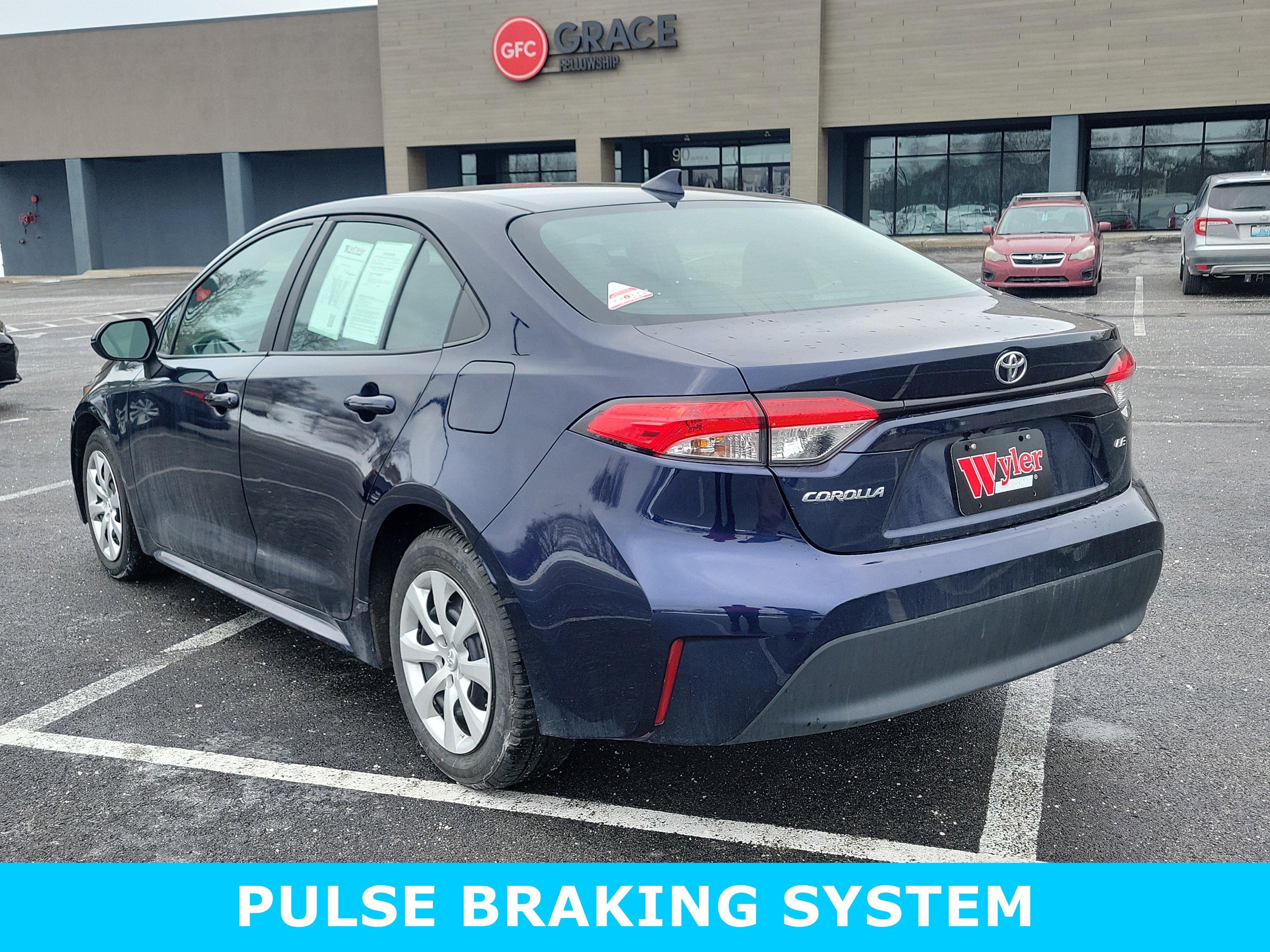 Used 2024 Toyota Corolla LE image 7