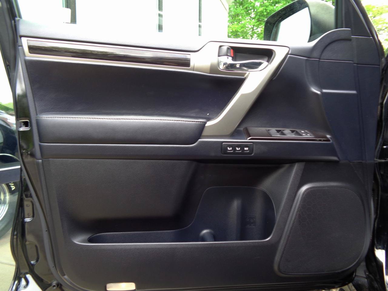 Used 2018 Lexus GX 460 w/ Navigation Package AWD/4WD image 14