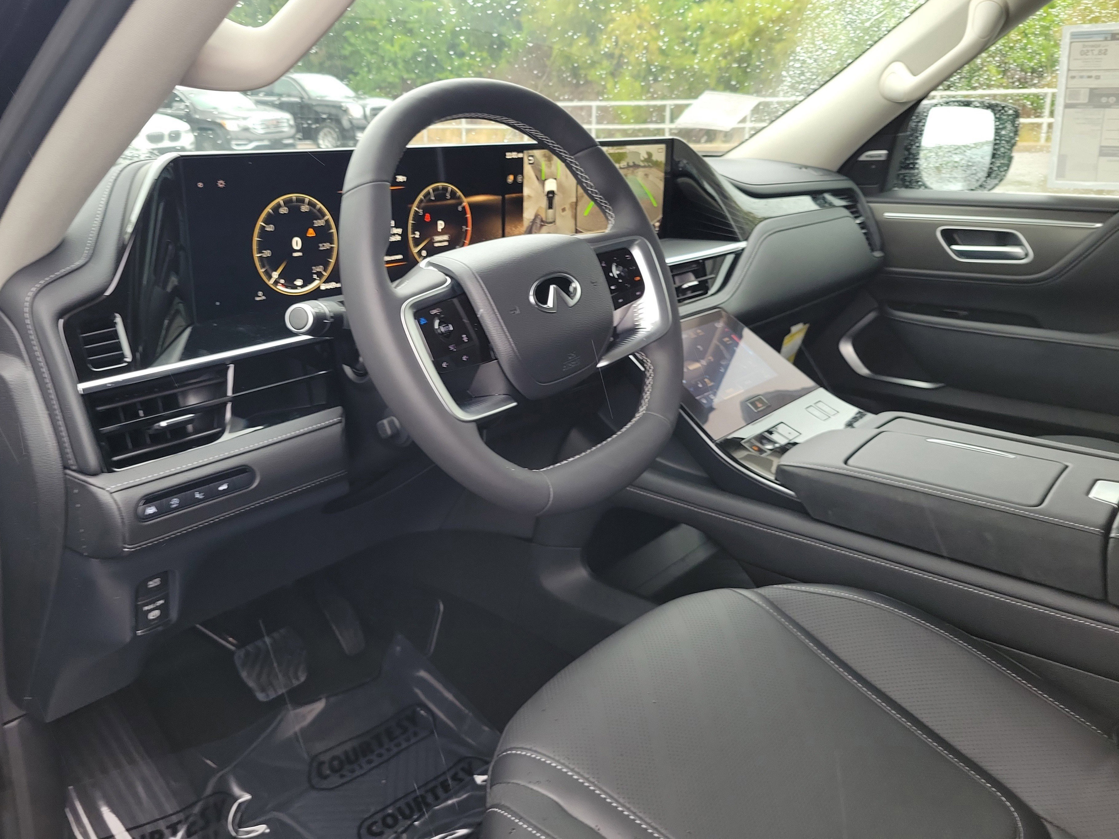 New 2026 INFINITI QX80 Luxe w/ Cargo Package image 18