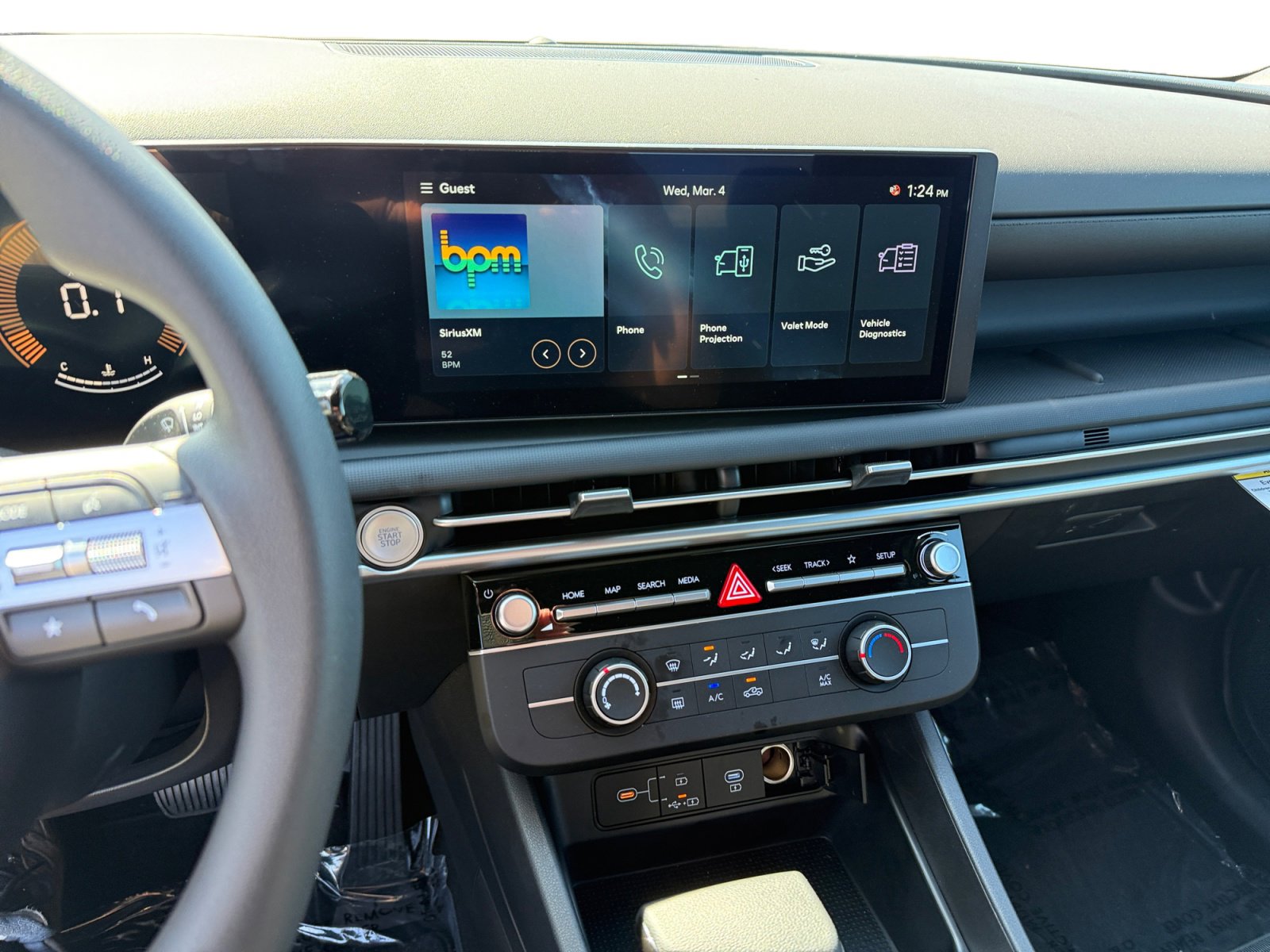 Certified 2026 Hyundai Santa Cruz SE image 12