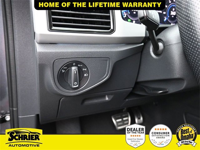 Used 2022 Volkswagen Atlas SEL Premium image 14