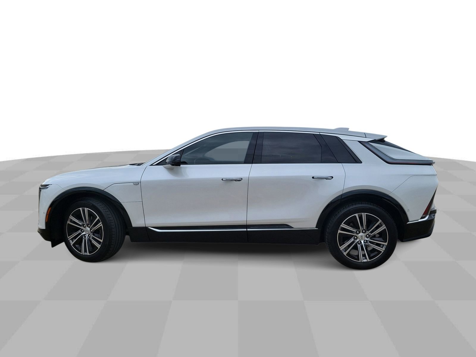 Certified 2024 Cadillac Lyriq Luxury w/ LPO, Floor Liner Package image 5