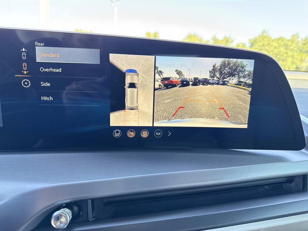 New 2026 Cadillac Vistiq Luxury image 25