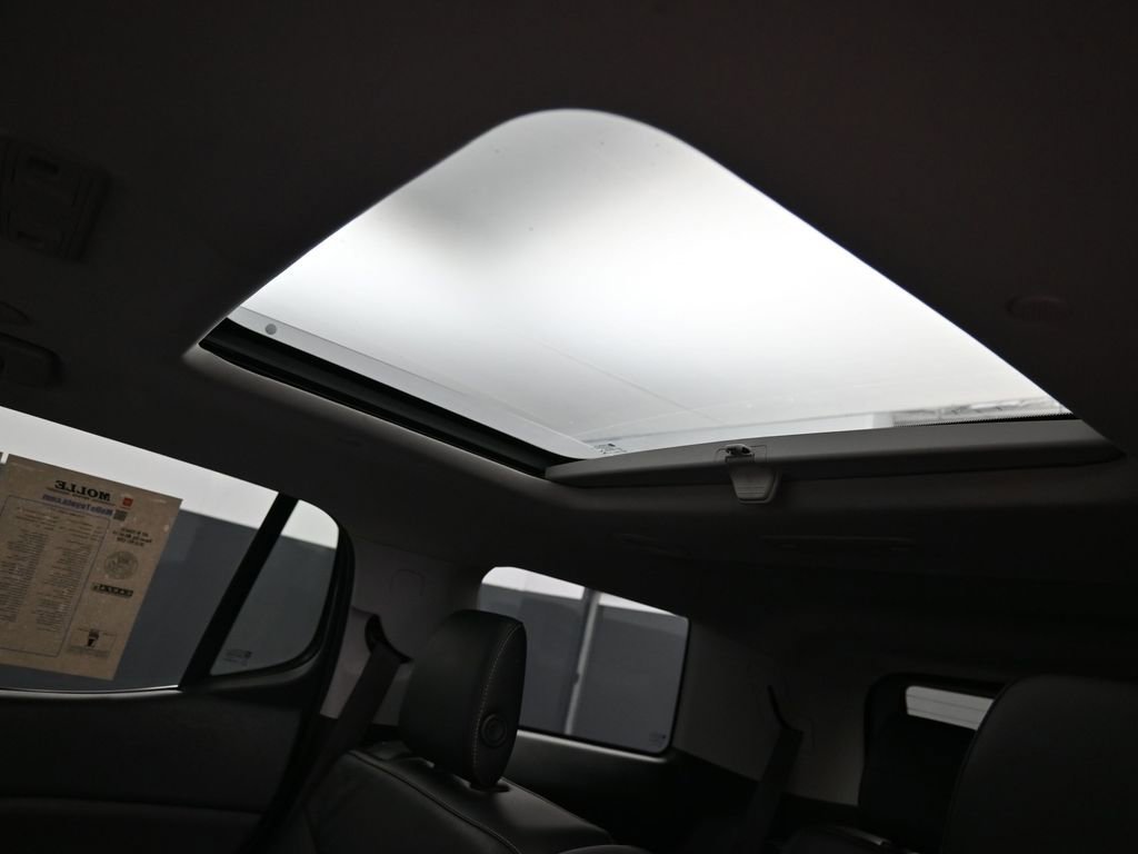 Used 2018 GMC Acadia SLT image 35