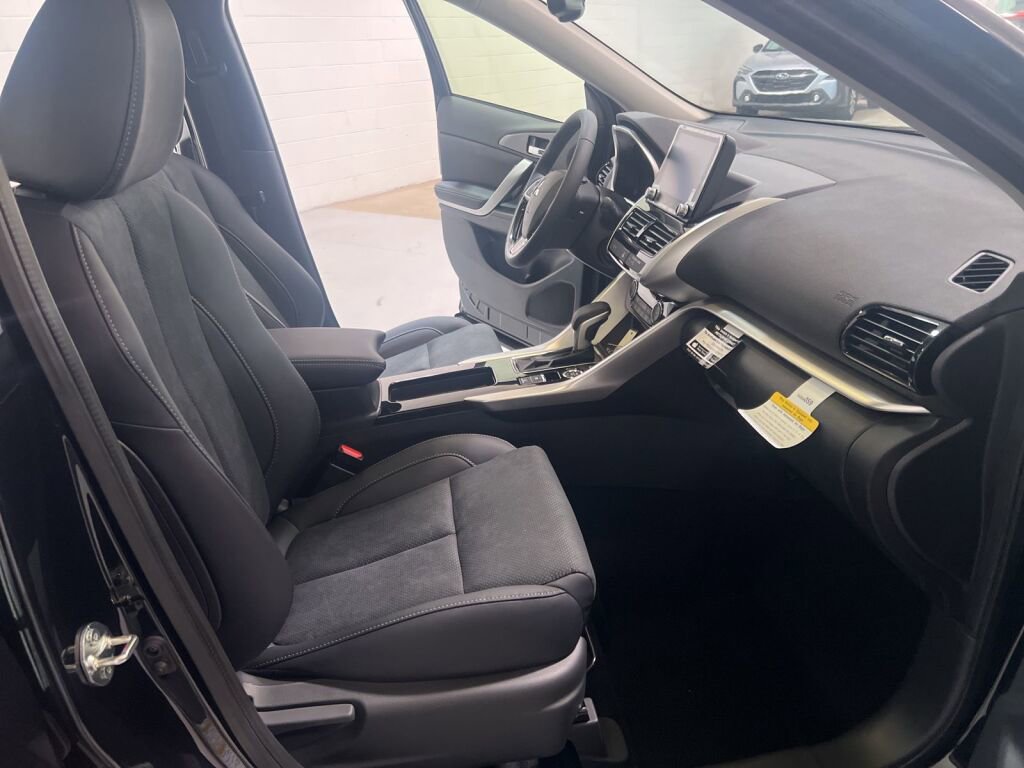 New 2026 Mitsubishi Eclipse Cross Black Edition image 15